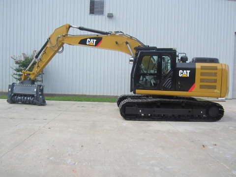 CAT Brush Cutter w/Case Drain