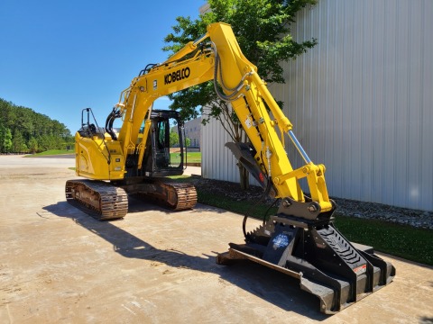 Kobelco Brush Cutter